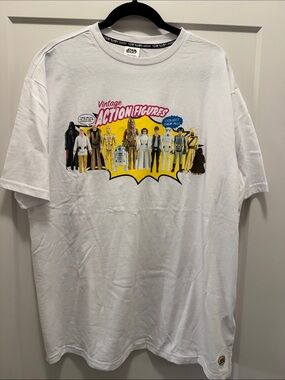 🆕 Star Wars 45th Anniversary Vintage Action Figures Graphic Tee. L. NWT!🔥